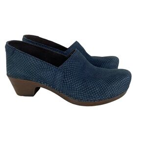 Dansko Mavis Blue Snake Print Nubuck Leather Size EU 39 Blue Print Slip On Clog